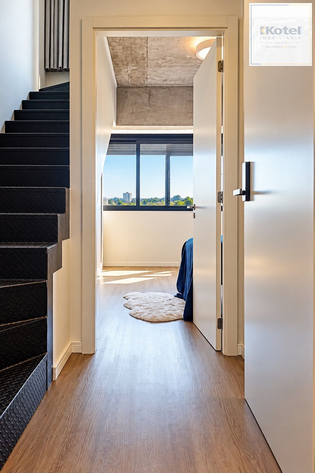 Cobertura, 1 quarto, à venda, 62 m², Menino Deus - Porto Alegre — foto 2