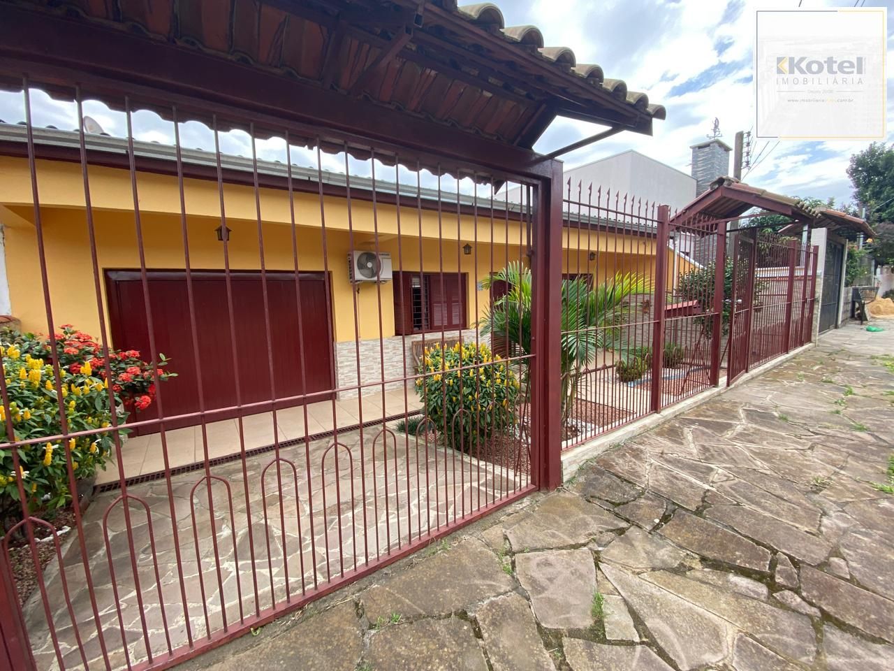 Casa 2 quartos à venda, 120m², Campo Novo - Porto Alegre