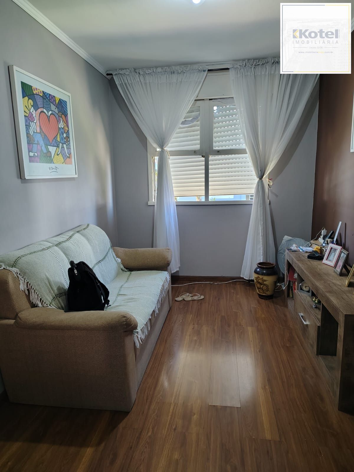 Apartamento 2 Dormitórios com estacionamento — foto 2