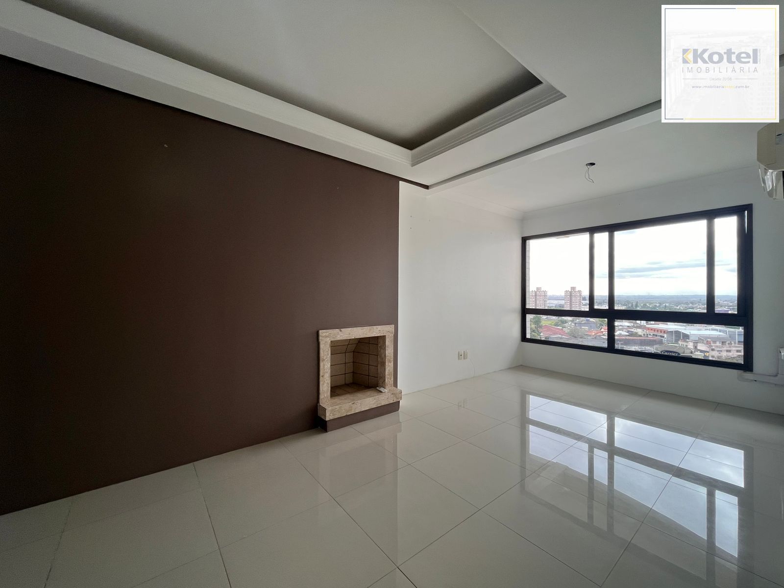 Excelente apartamento de 2 dormitórios com vaga dupla e depósito — foto 3