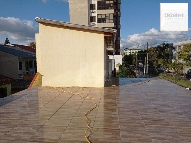 Casa para Venda - 200m², 4 dormitórios, 4 vagas - Passo da Areia — foto 4