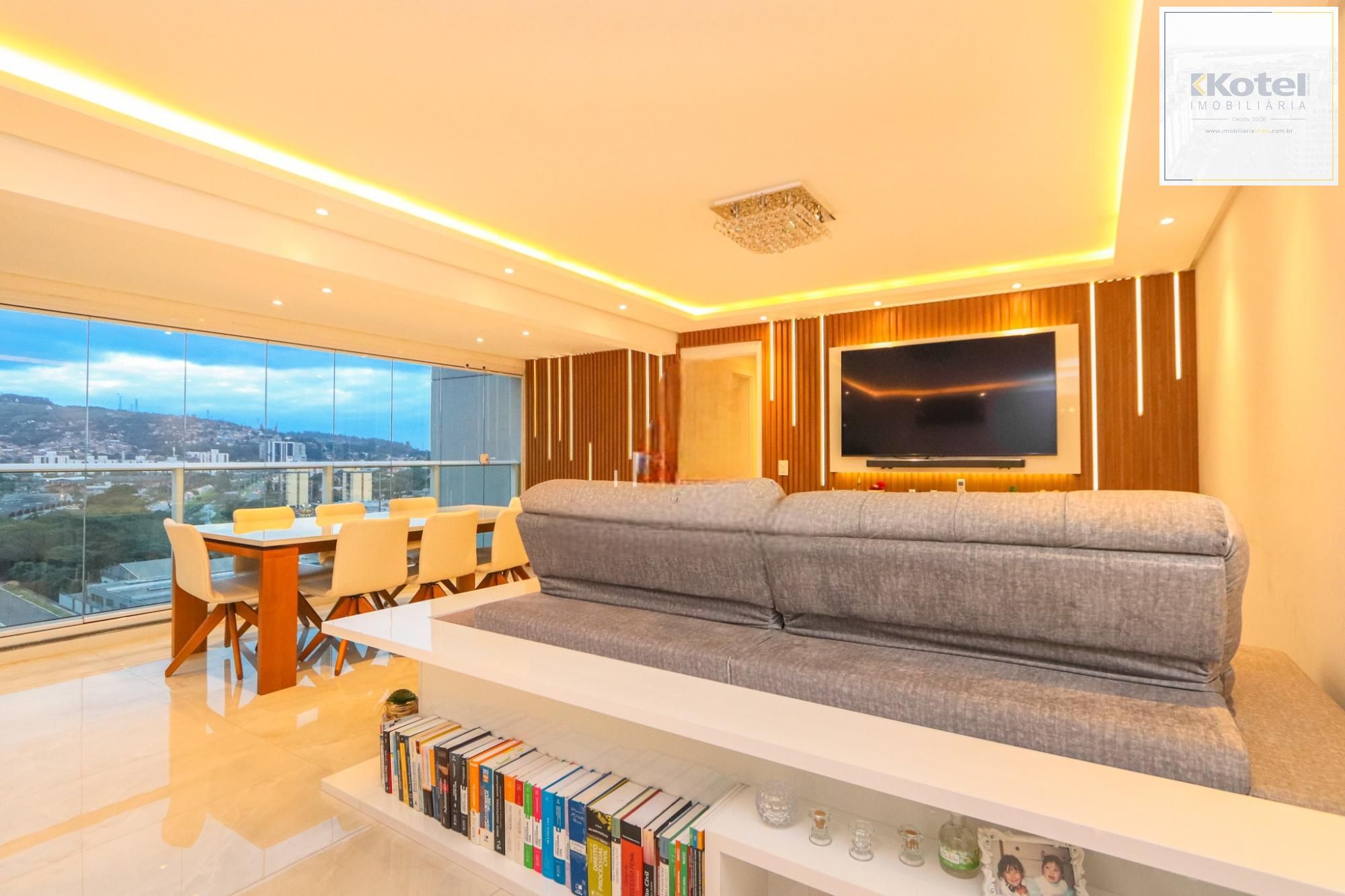Apartamento semimobiliado e decorado no Central Parque | 127 m² | 3 suítes | 2 vagas