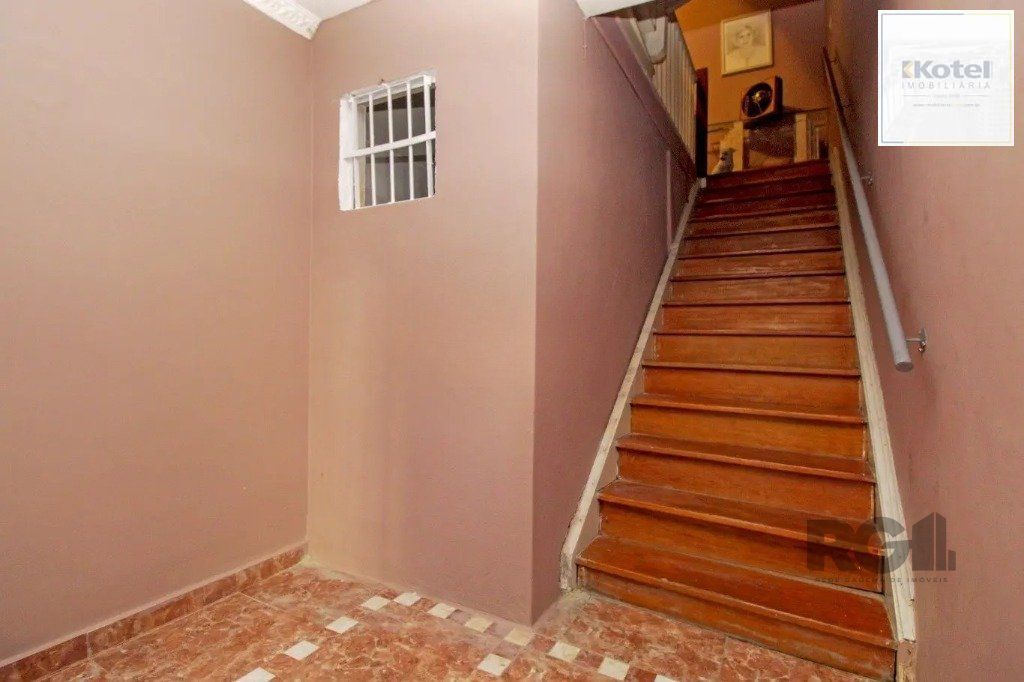 Casa  4 quartos no Bairro Bom Fim