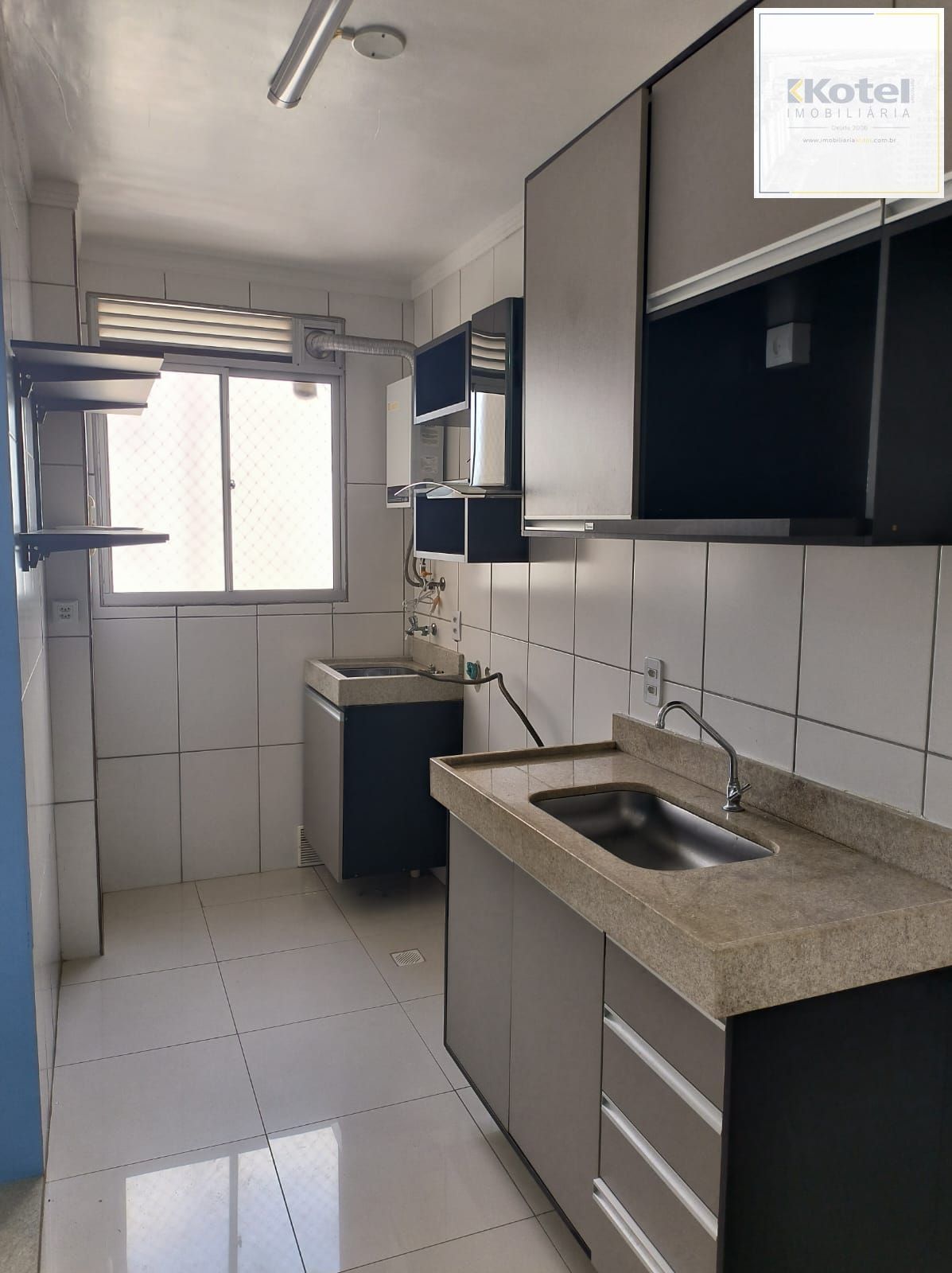 Apartamento para Venda - 48m², 2 dormitórios, 1 vaga - Alto Petrópolis