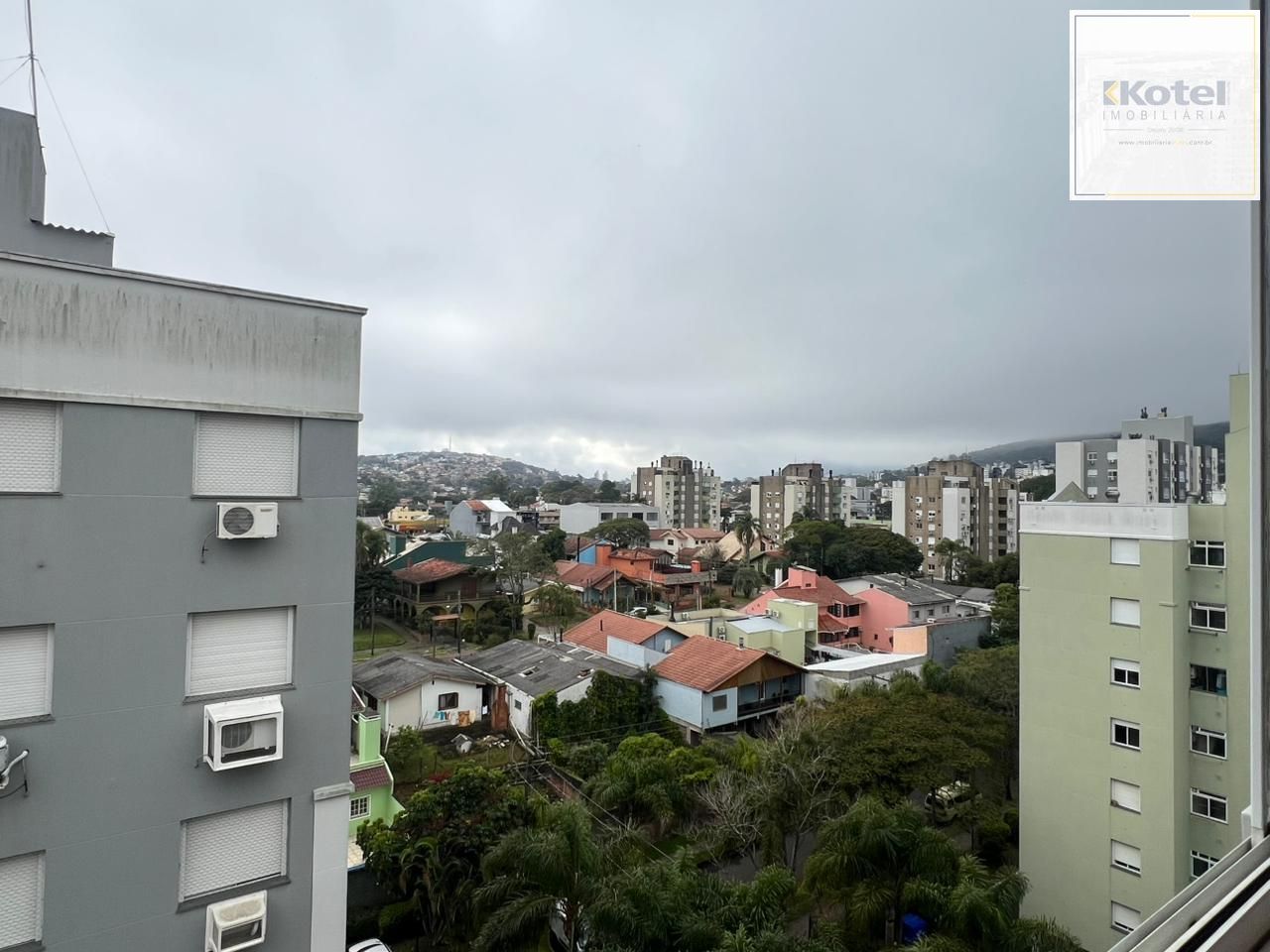 Apartamento 57 m2, 2 dormitórios com 1 vaga coberta!