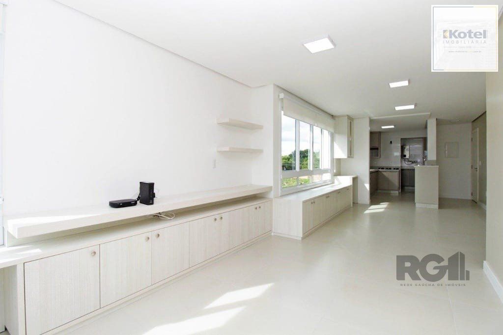 Excelente apartamento de 98m² com 3 dormitórios e 2 vagas.