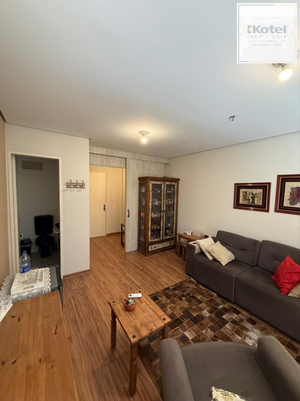 Sala Comercial à venda no bairro Menino Deus – Porto Alegre
