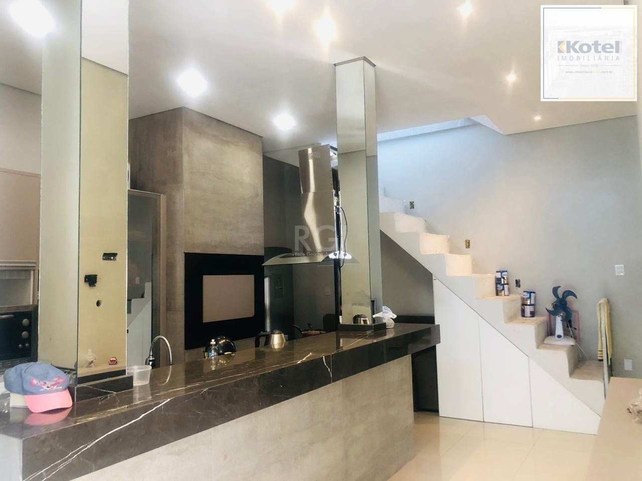 Casa para Venda - 144.14m², 4 dormitórios, sendo 1 suites, 1 vaga - Mato Grande, Canoas