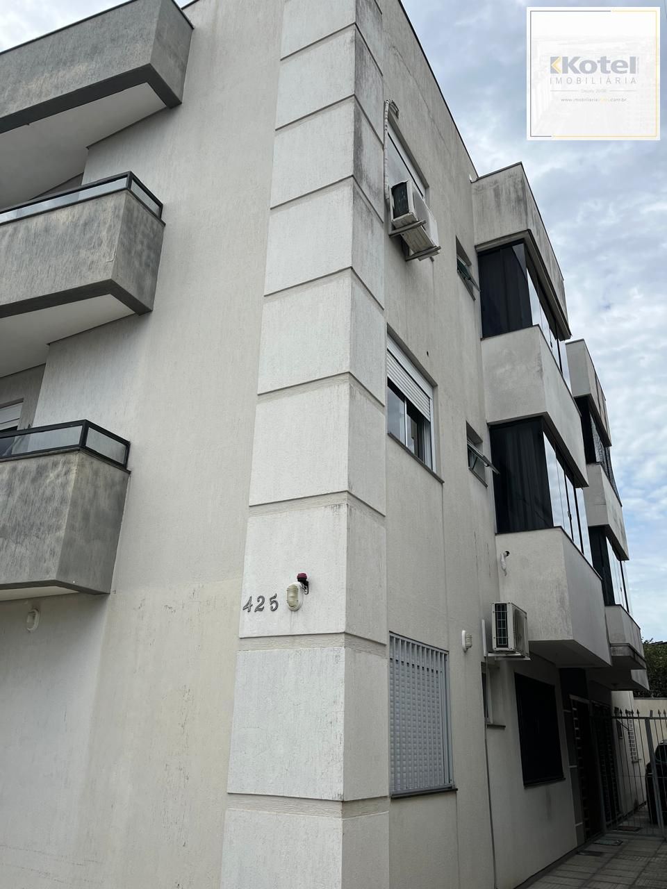 Apartamento 2 dormitórios, 1 vaga, Bairro Silveira Martins