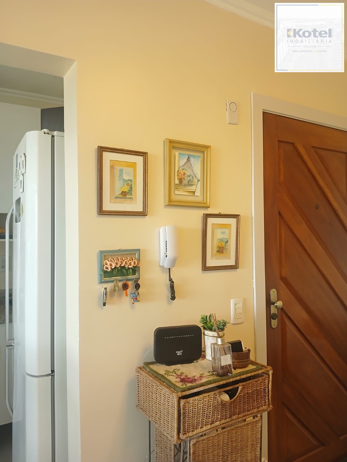 Apartamento de 2 dormitórios com vaga de garagem coberta e escriturada no Bairro Glória – Porto Alegre. — foto 3