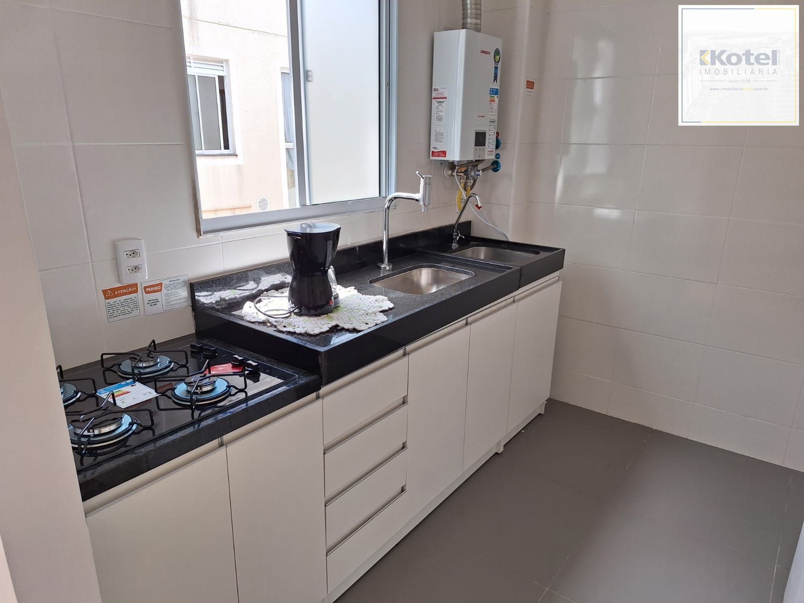 Apartamento 02 dormitorios com estacionamento privativo - Cavalhada — foto 2