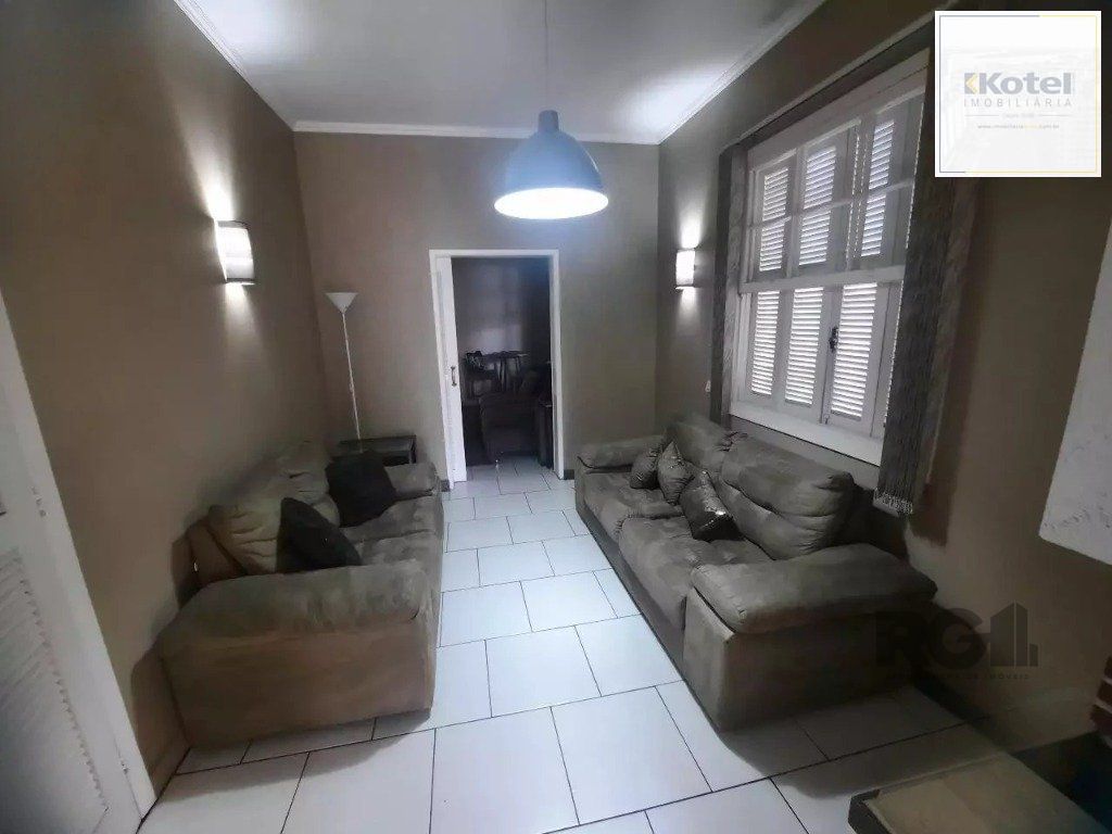Casa de 3 dormitórios, no bairro Glória — foto 5