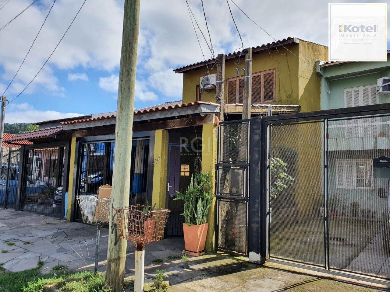 SOBRADO BAIRRO ABERTA DOS MORROS - 4 DORMITÓRIOS