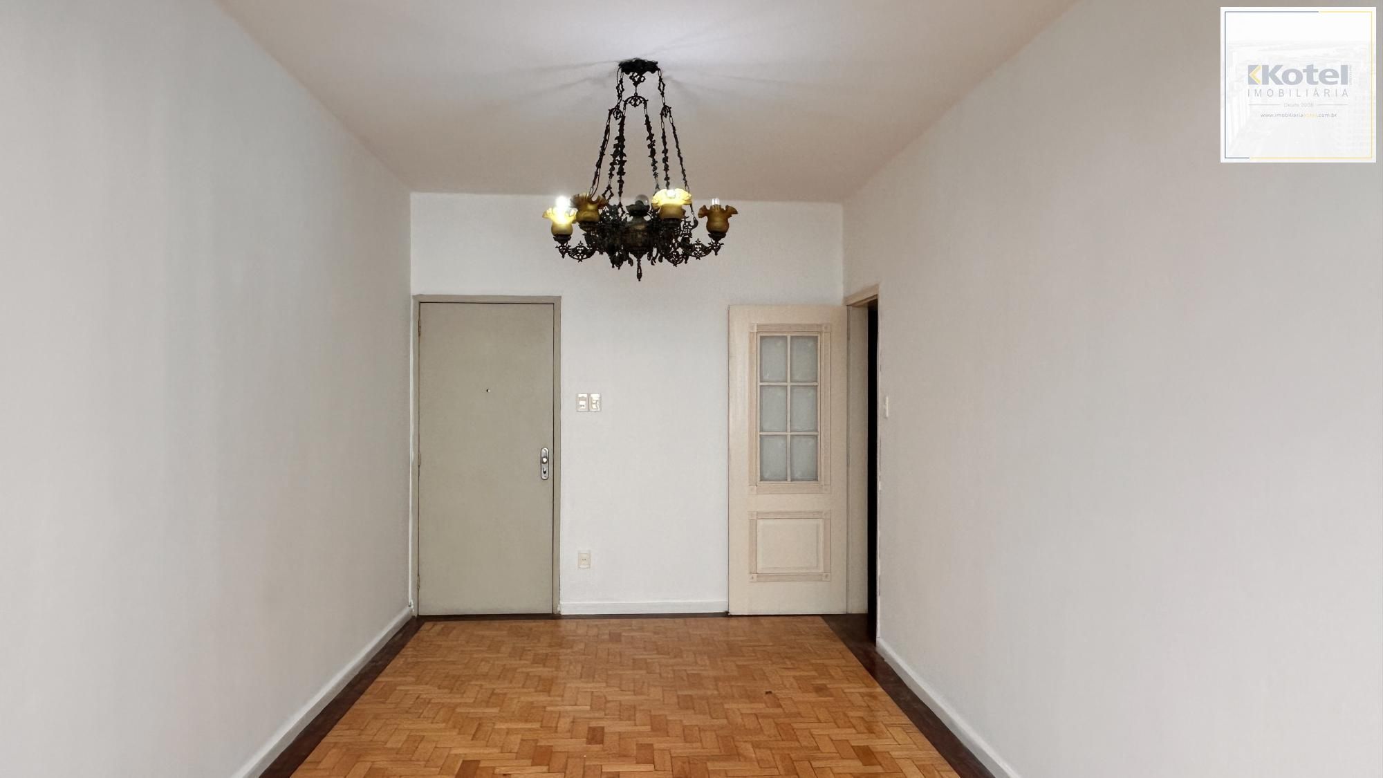 Apartamento 2 dormitórios com pátio — foto 2