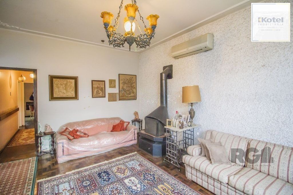 Casa de 4 dormitórios, bairro Santa Tereza — foto 3