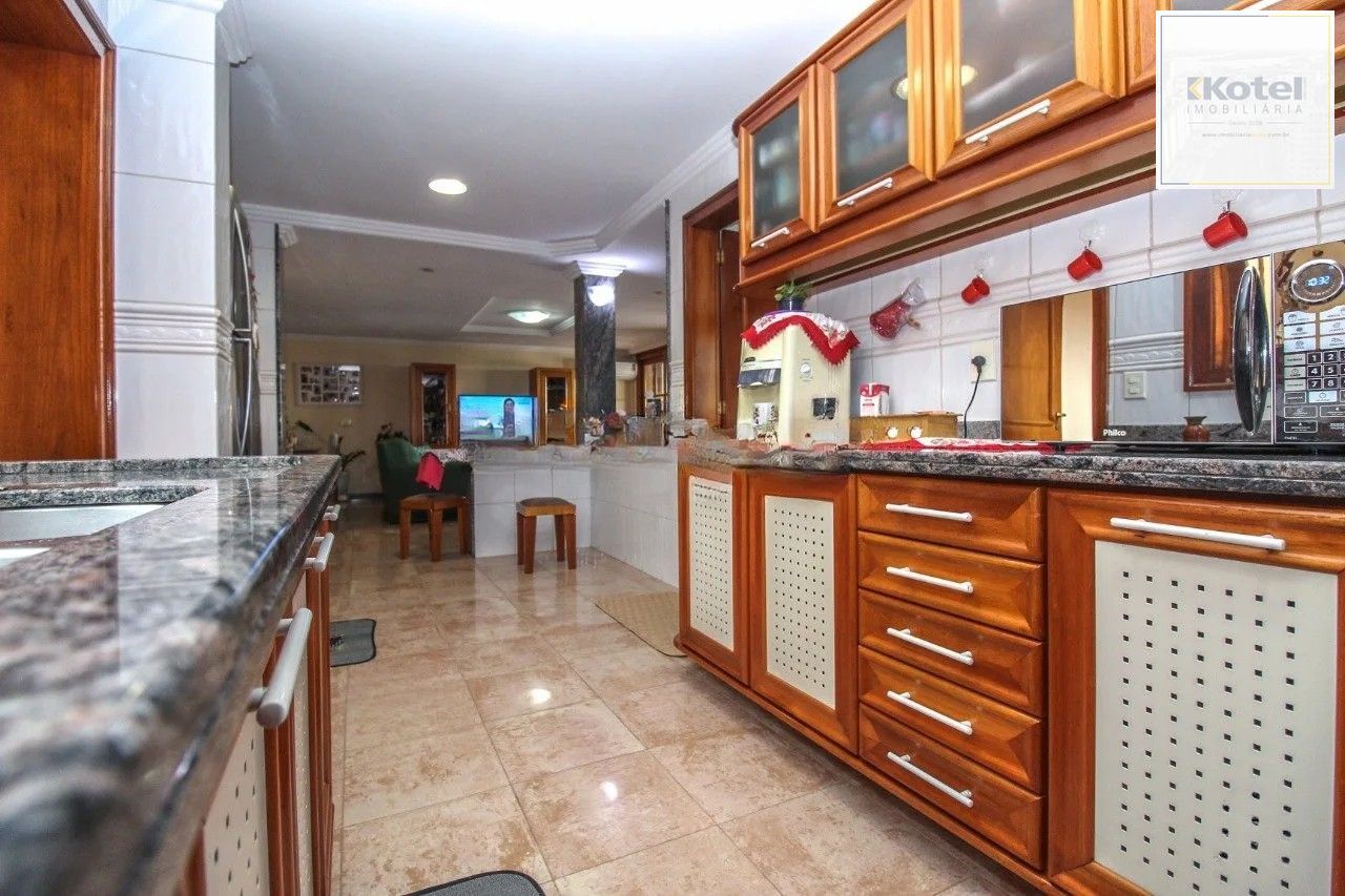 Casa 612m² - 3 suíte, 8 vagas no bairro Medianeira — foto 5