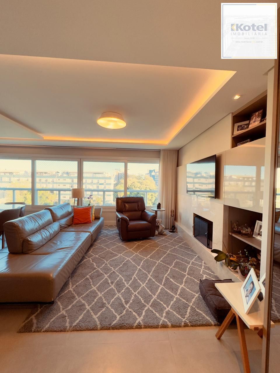 🏙️✨ BELÍSSIMO APARTAMENTO NA ABRAHÃO MELNICK – ALTO PADRÃO EM PORTO ALEGRE