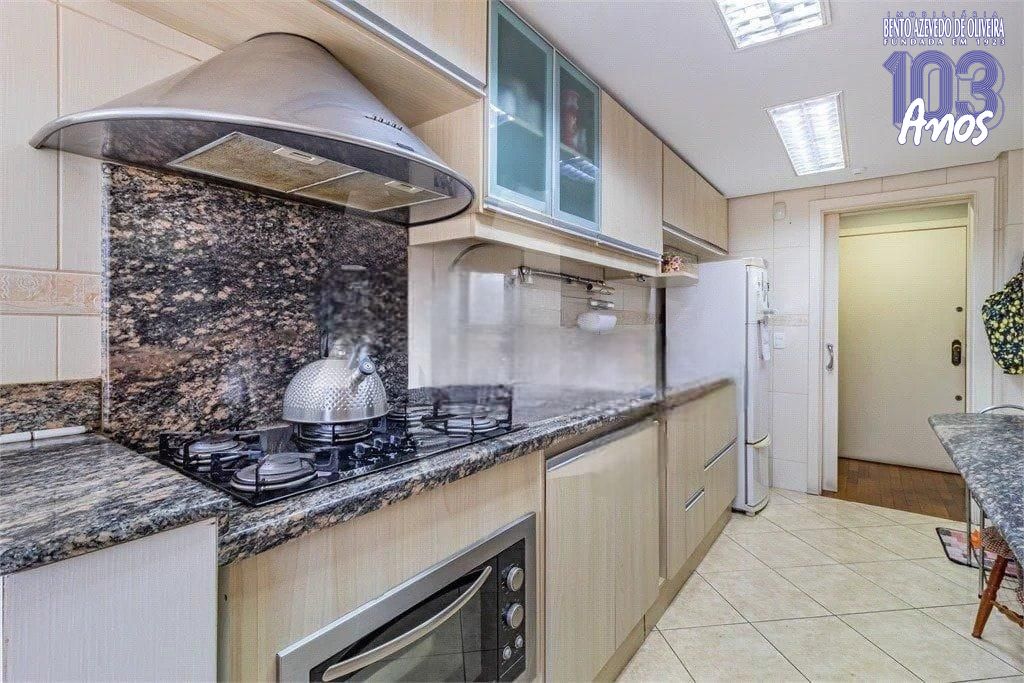Cobertura, 3 quartos, 208 m² - Foto 3