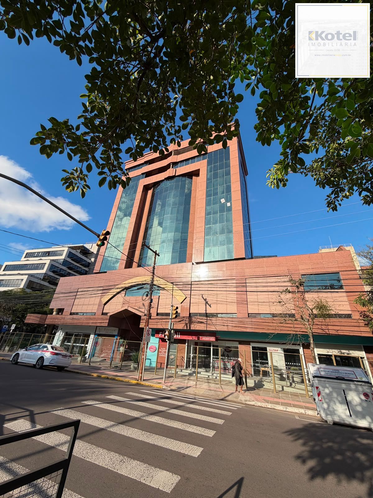 🏢✨ SALA COMERCIAL NA AVENIDA PRAIA DE BELAS 🌅 — foto 2