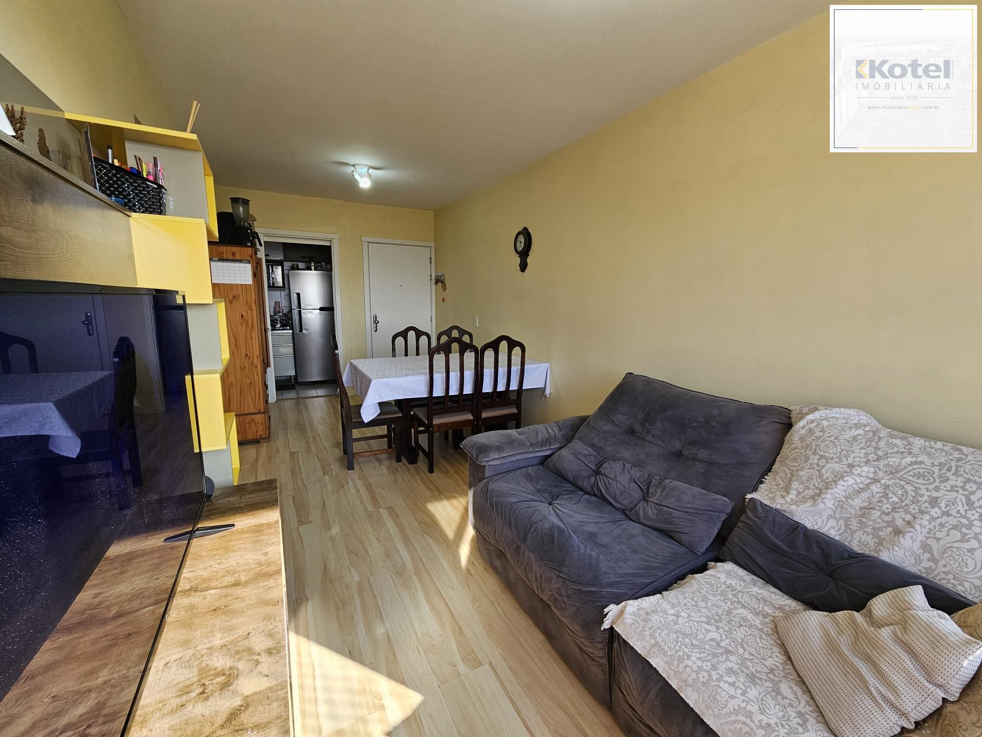 Apartamento 2 dormitórios com vaga e elevador perto da PUC — foto 4