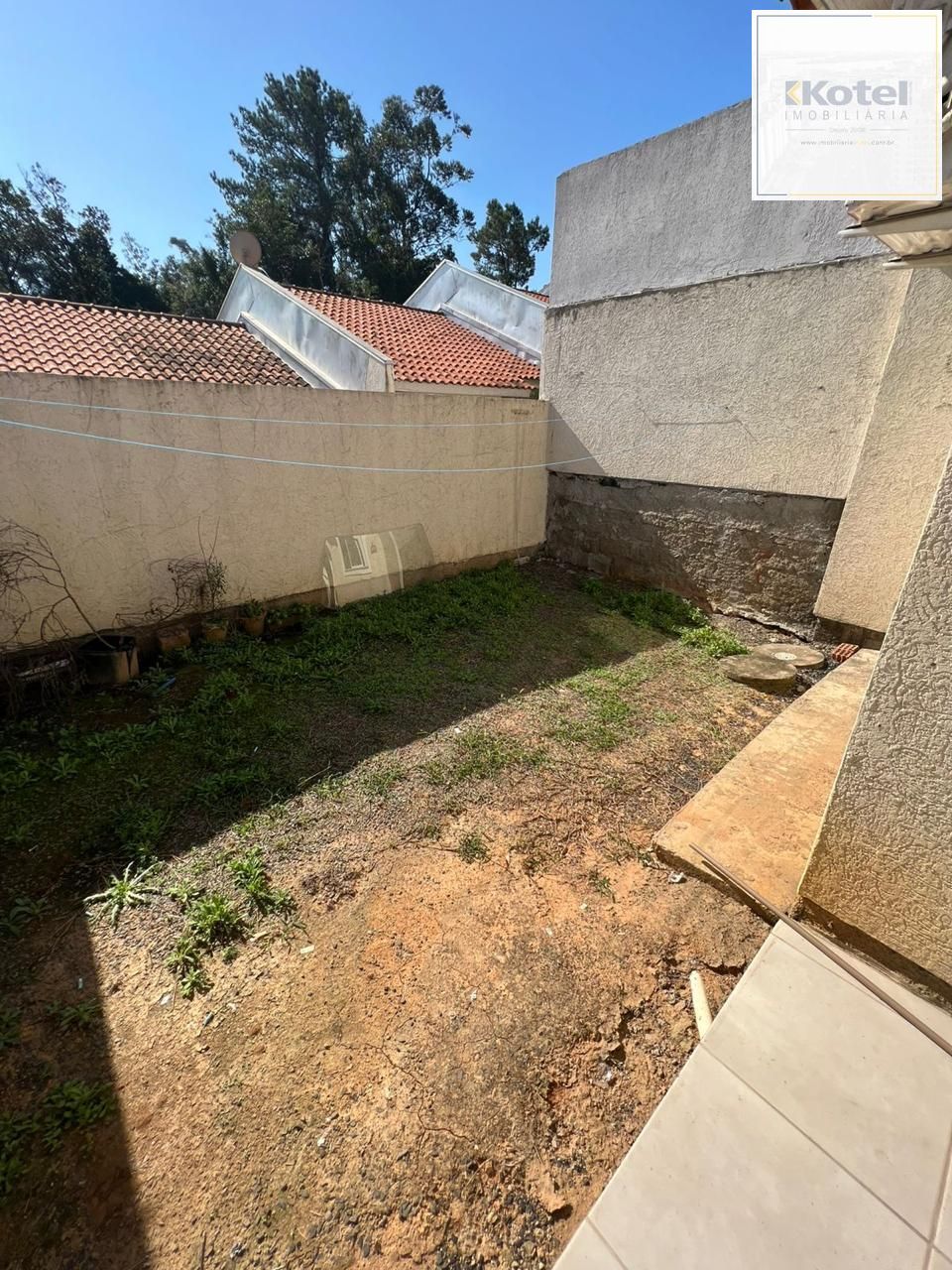 Casa de Condomínio 1 quarto e 1 vaga e pátio fechado à venda, 66m² - Formoza