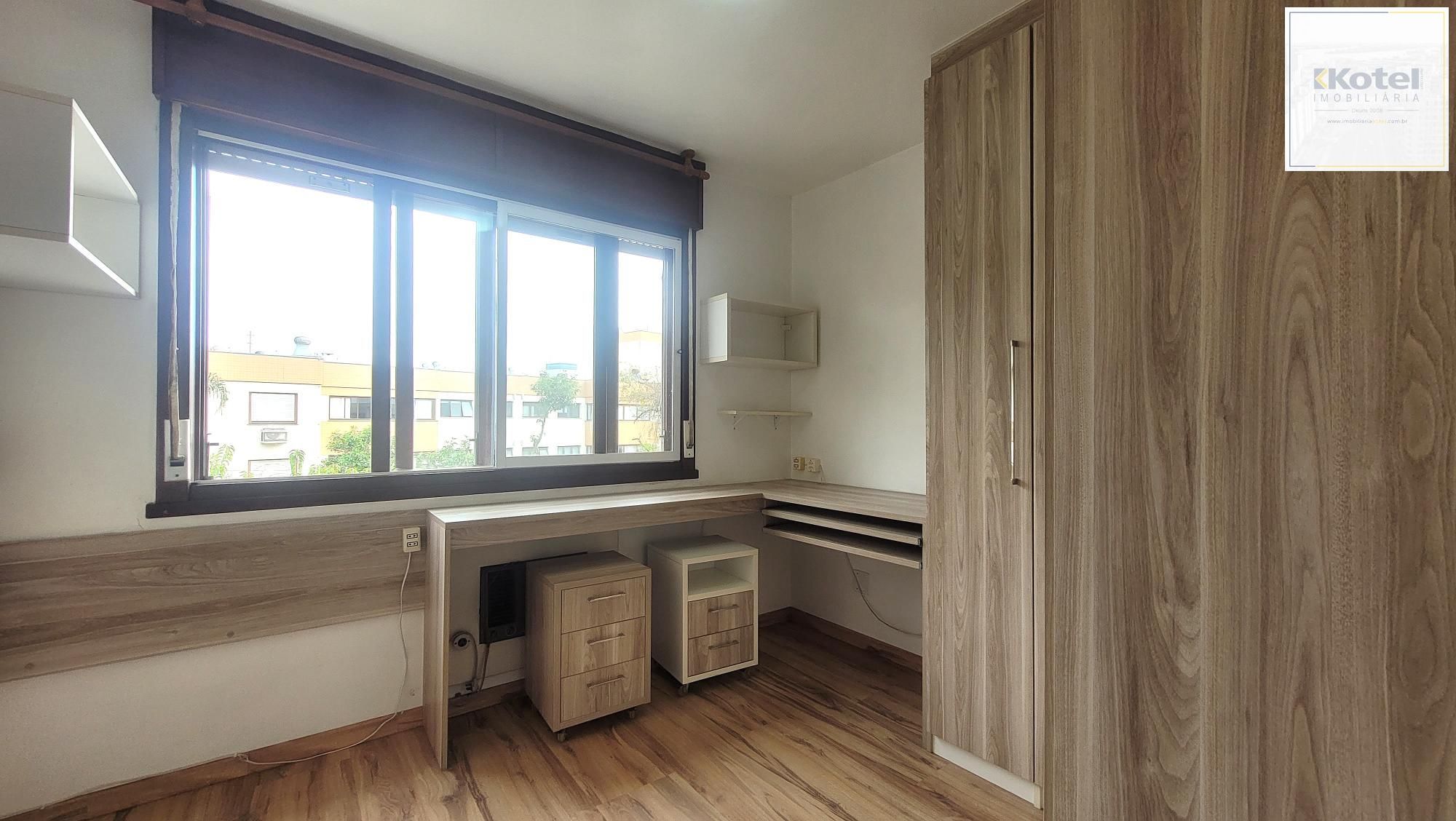 Excelente cobertura com 154m² de área privativa, 2 dormitórios e 1 vaga de garagem, localizada no bairro Menino Deus. — foto 3