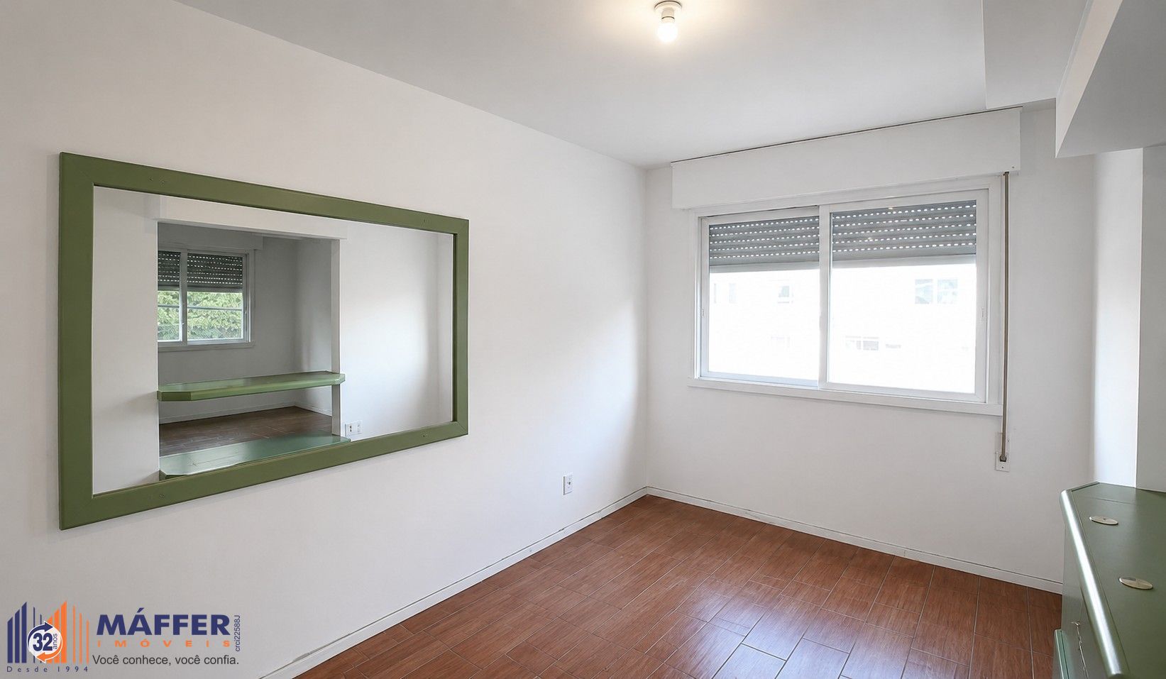 Apartamento no Petrópolis de 1 dormitório DESOCUPADO