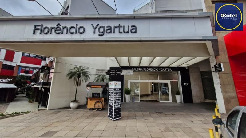 Loja térrea na Galeria Dr. Florêncio Ygartua - Bairro Moinhos de Vento