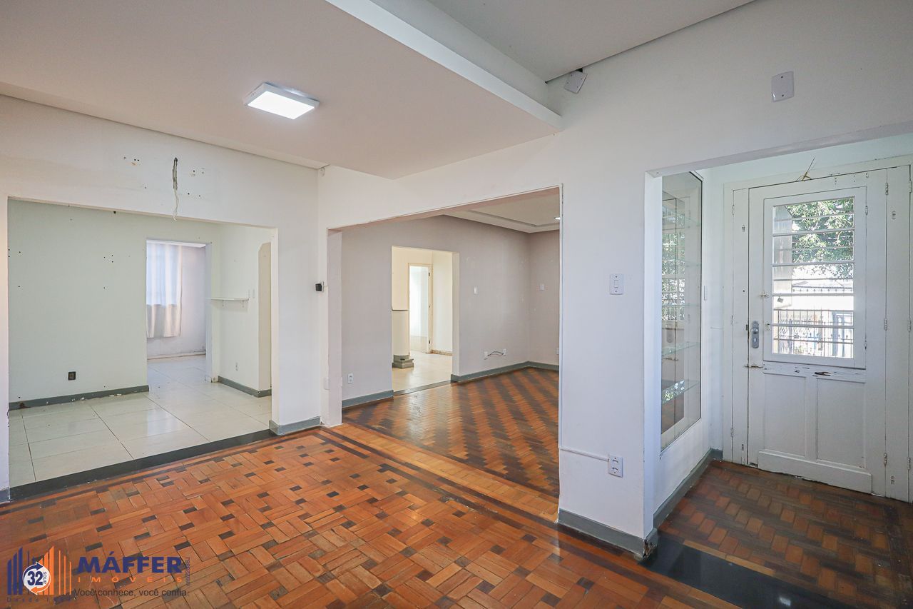 Casa a venda no bairro Petrópolis