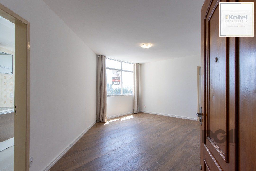 Apartamento de 2 Dormitórios com Vaga Coberta no Conjunto Residencial Santos Dumont — foto 2