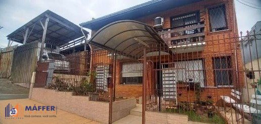 Apartamento de 3 dormitórios no Alto Petrópolis