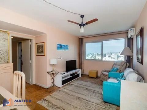 Apartamento de 2 quartos, elevador no Centro Histórico Porto Alegre.