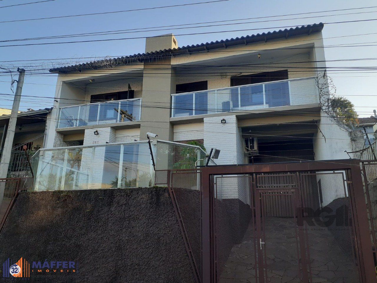 Casa 3 Dormitório(s) Bairro Medianeira
