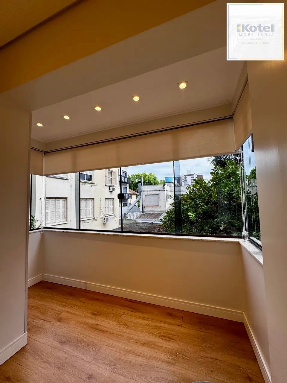 Apartamento Mobiliado à venda com 46m², 1 quarto e 1 vaga Bairro São João — foto 3