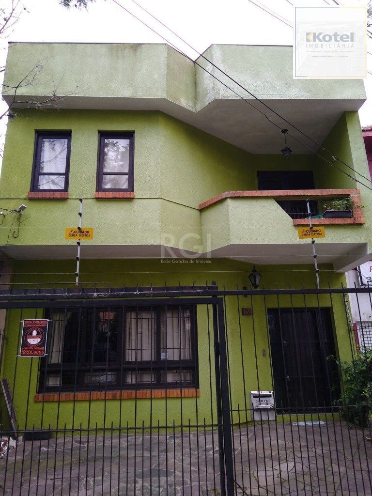 Casa para Venda - 265m², 5 dormitórios, sendo 2 suites, Floresta — foto 2