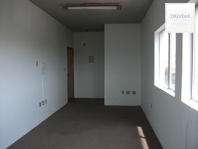 Conjunto/Sala para Locação e Venda - 30m², São João