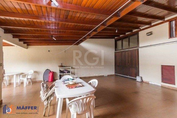 Casa, 4 quartos, 300 m² - Foto 32