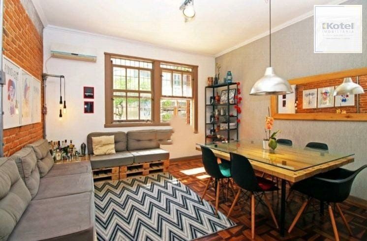 Apartamento Reformado com 3 Dormitórios e 3 Vagas no Petrópolis — foto 4