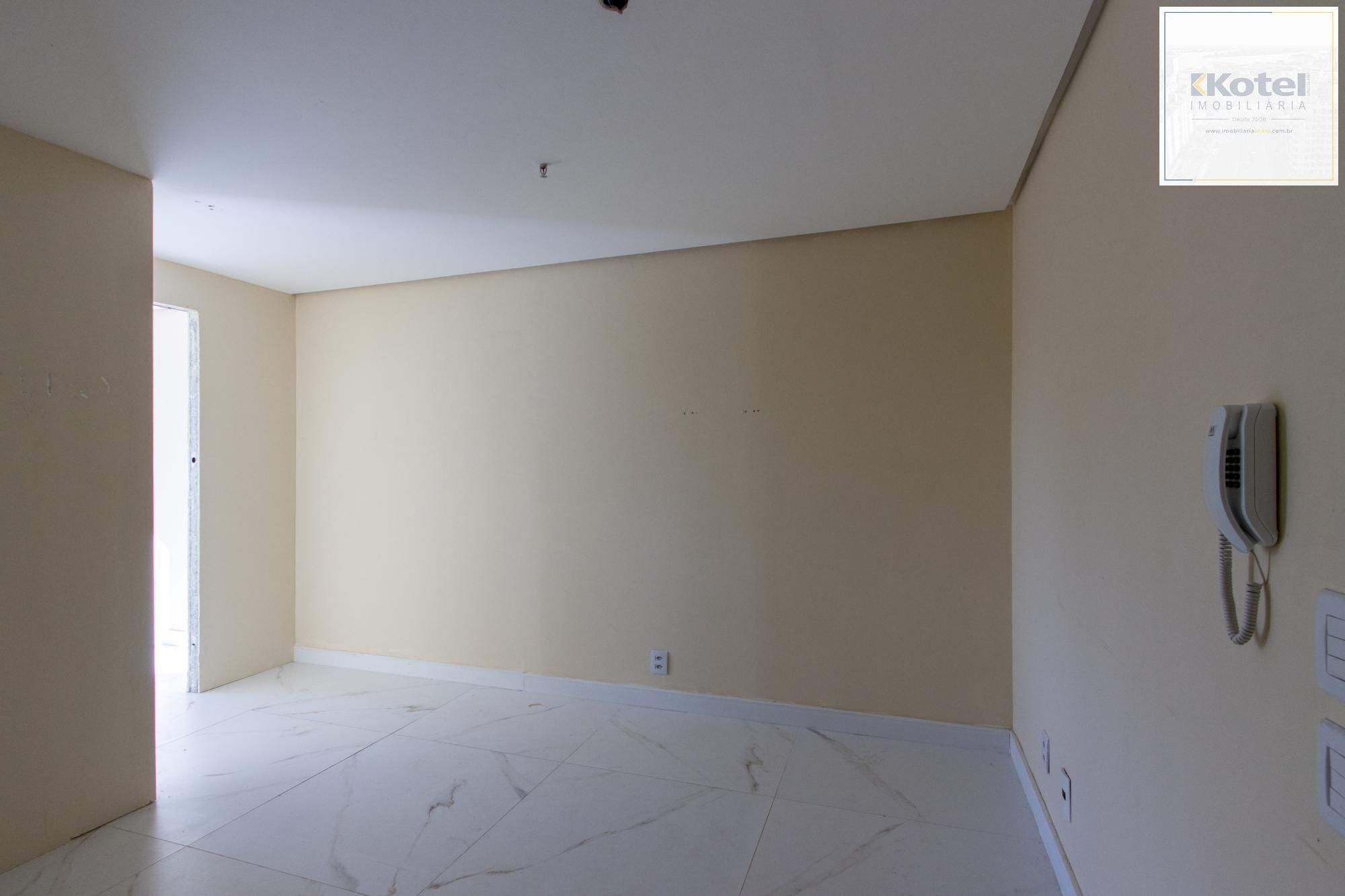Sala comercial à venda no Bairro Cristal, com 37m² de área privativa, 1 vaga