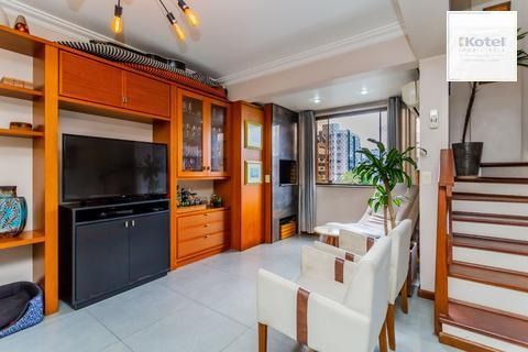 Duplex Reformado com 2 Dormitórios e 1 Vaga – Pronto para Morar