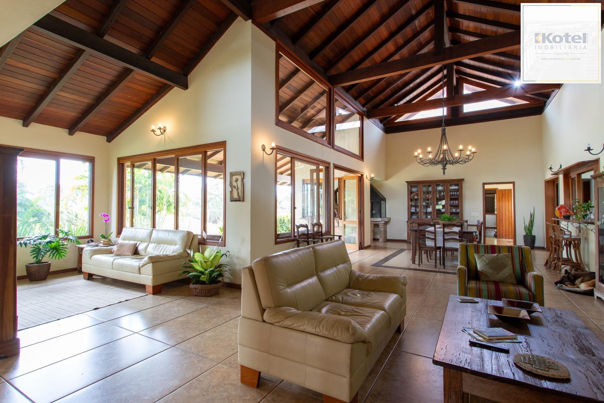 Casa em condominio com  patio e  4 suítes na Vila Nova. — foto 4