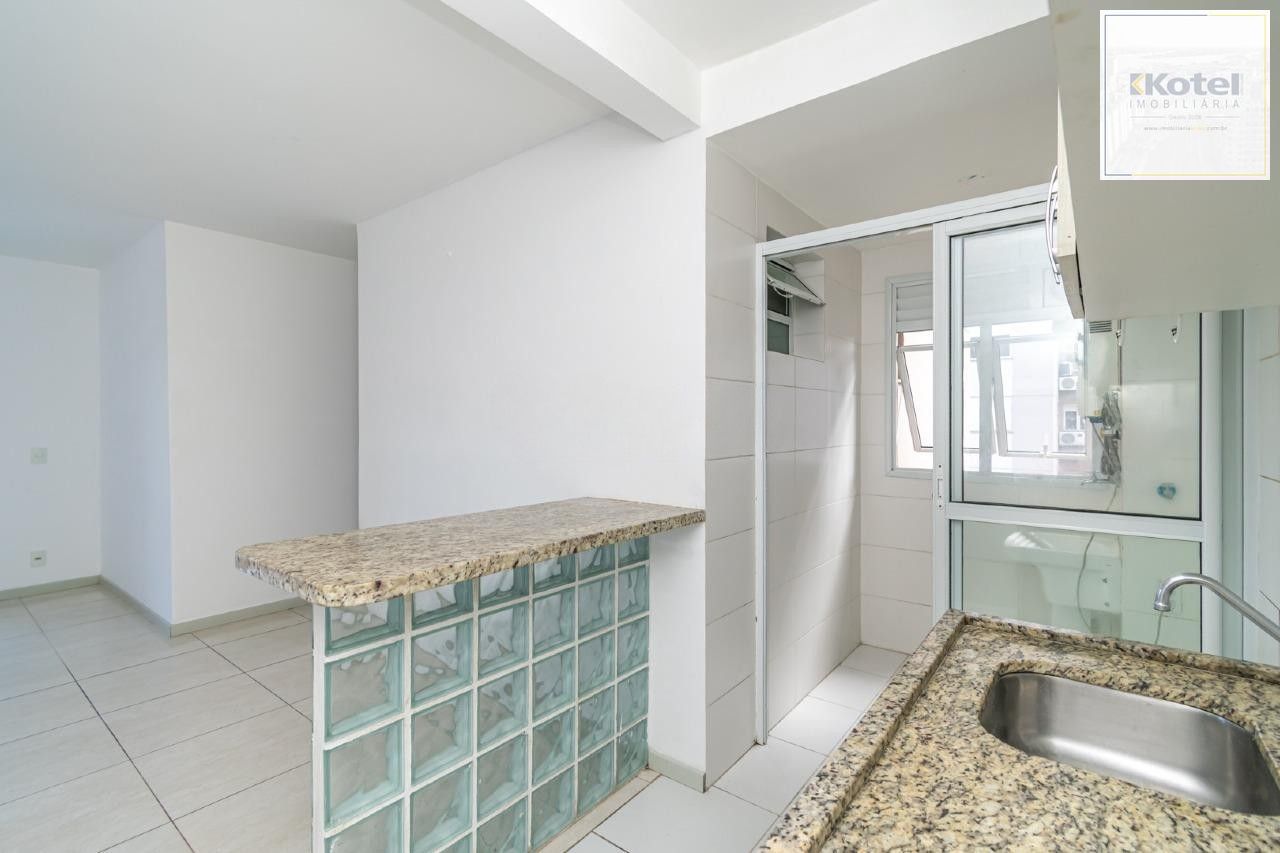 Apartamento de 3 dormitórios no bairro Teresópolis — foto 5
