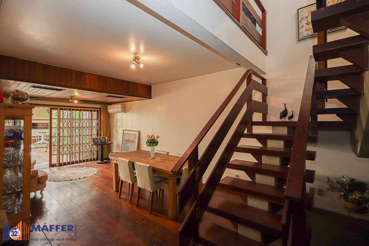 Casa, 3 quartos, 250 m² - Foto 2
