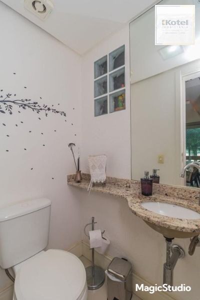 Vende apartamento no Bairro Passo da Areia - Porto Alegre — foto 5