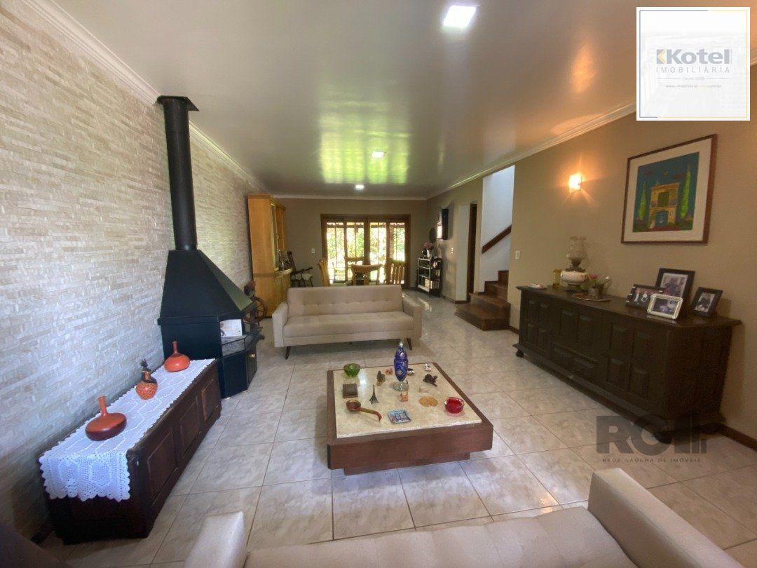 Casa para Venda - 350m², 4 dormitórios, sendo 4 suites, 4 vagas - Tristeza — foto 4