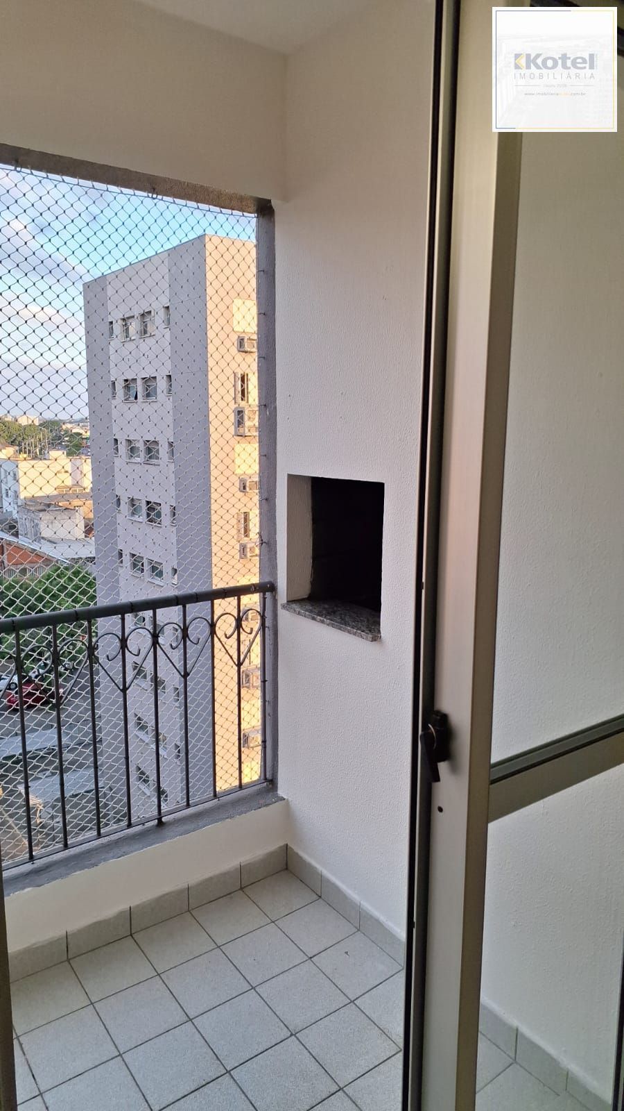 Apartamento de 2 dormitórios, 1 vaga e elevador no  bairro Sarandi — foto 4