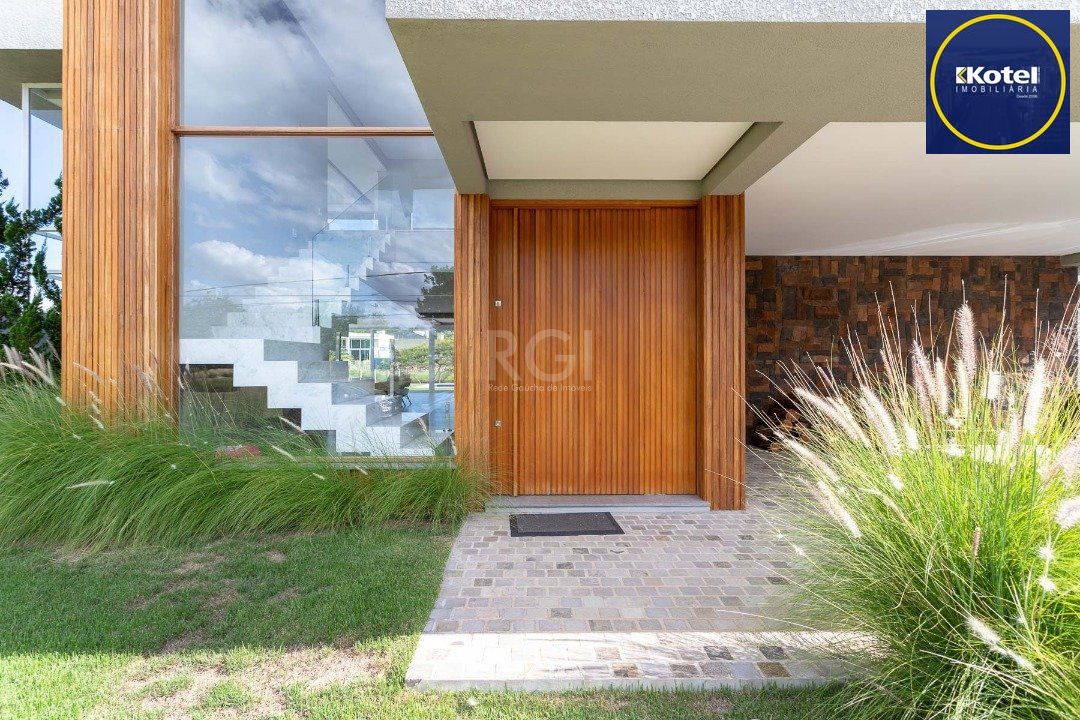 Casa Condominio para Venda - 380m², 3 dormitórios, sendo 3 suites, 6 vagas - Terra Ville