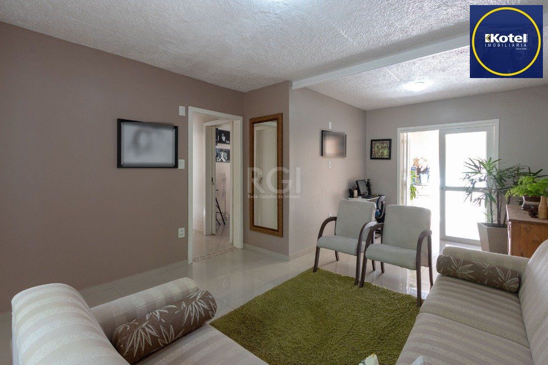 Sobrado para Venda - 150m², 3 dormitórios, sendo 1 suites, 1 vaga - Morro Santana