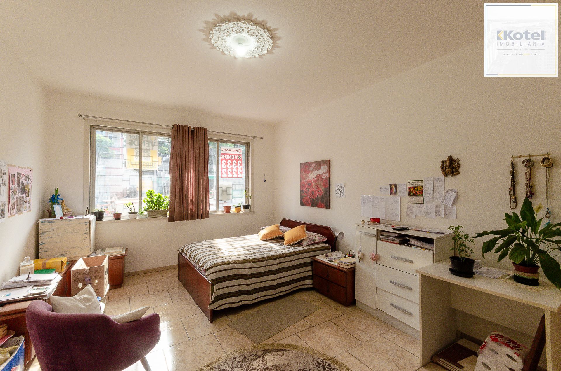 Apartamento de 1 Dormitório com Dependência de Empregada no bairro Petrópolis — foto 2