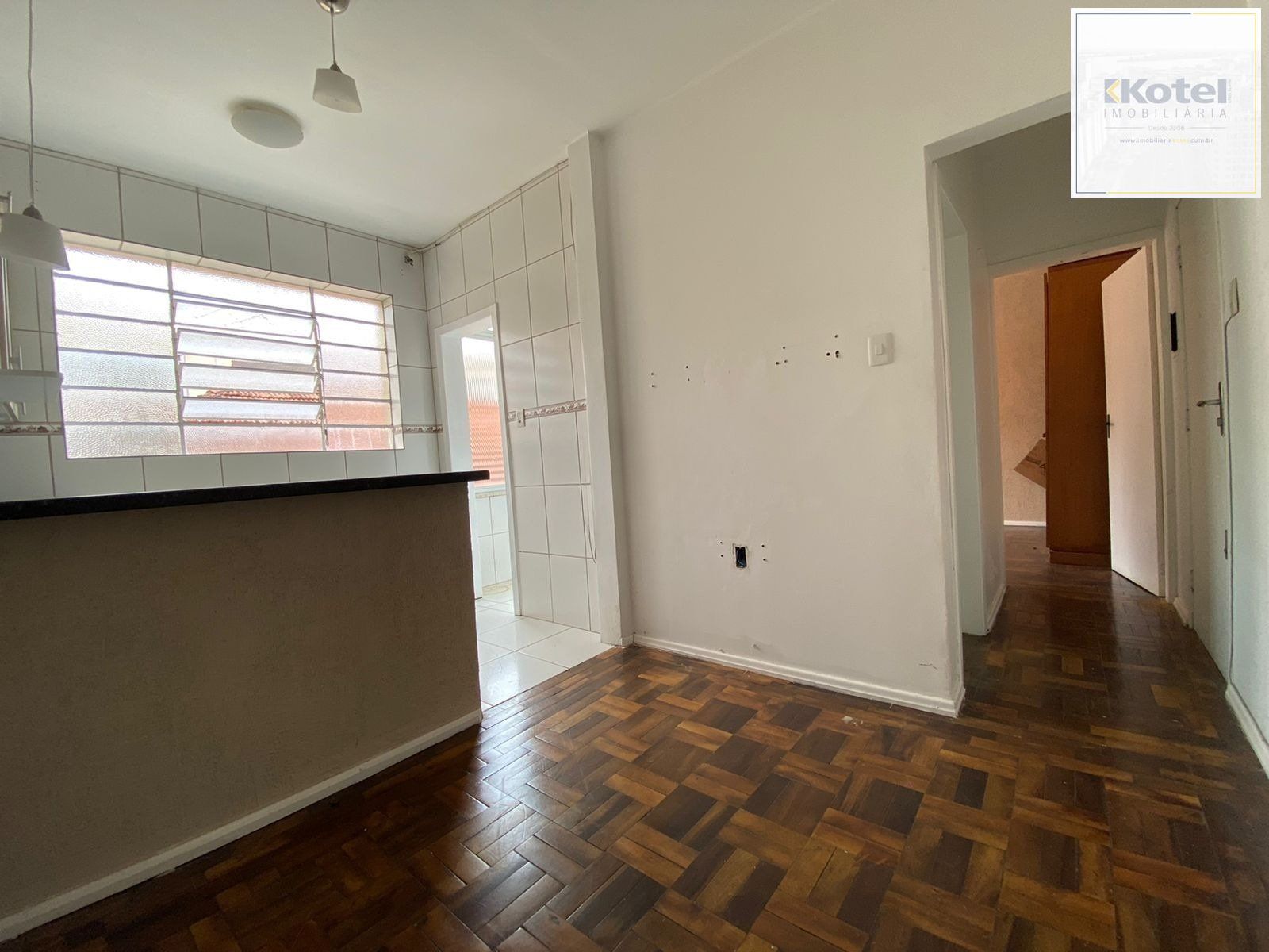 Apartamento de 1 dormitório á venda no Bairro Menino Deus. — foto 2